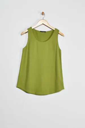 26” Sleeveless Scoop Neck Tank