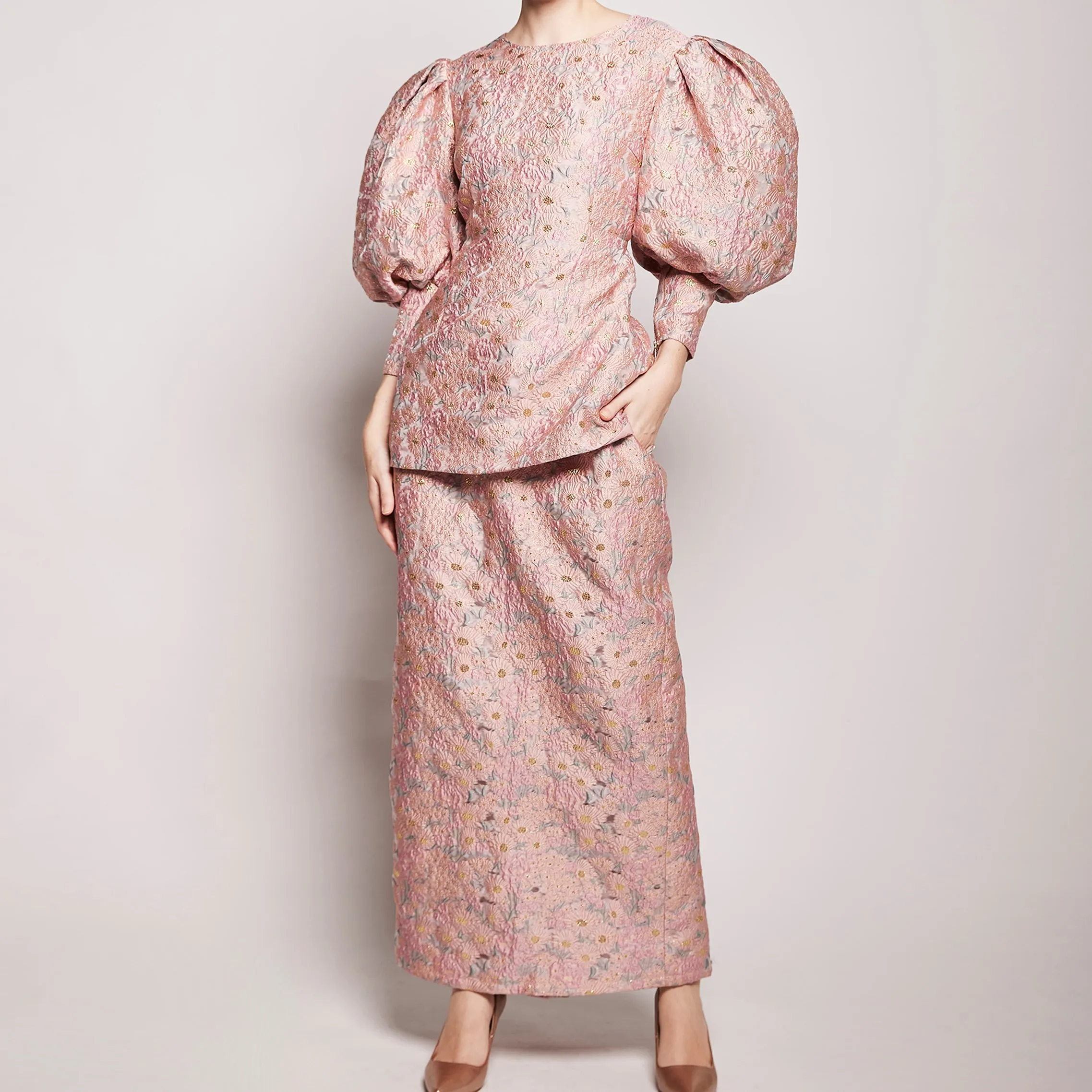 Aeni Brocade Puff Sleeve Kurung