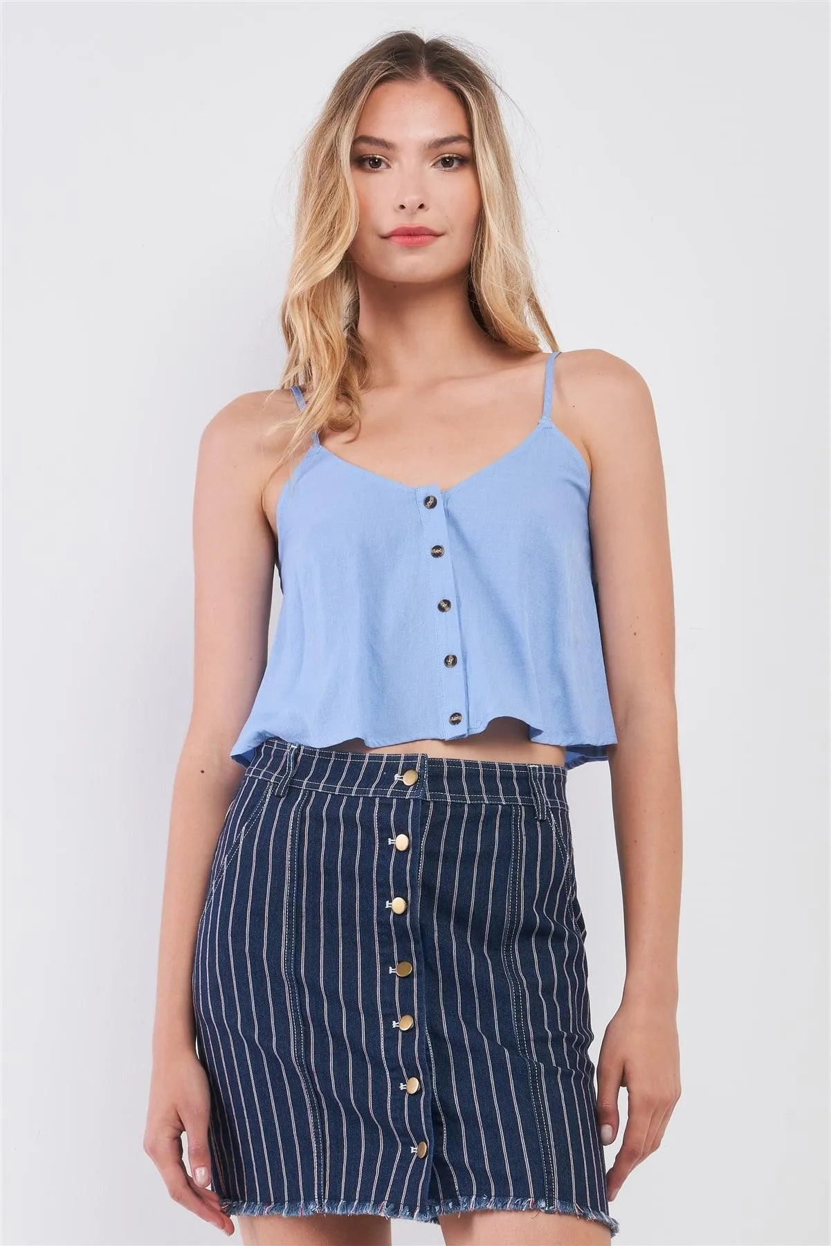 Baby Blue Sleeveless V-Neck Button-Down Front Cami Crop Top /1-2-2-1