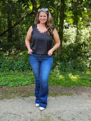 BLACK LACE TRIM SLEEVELESS TOP