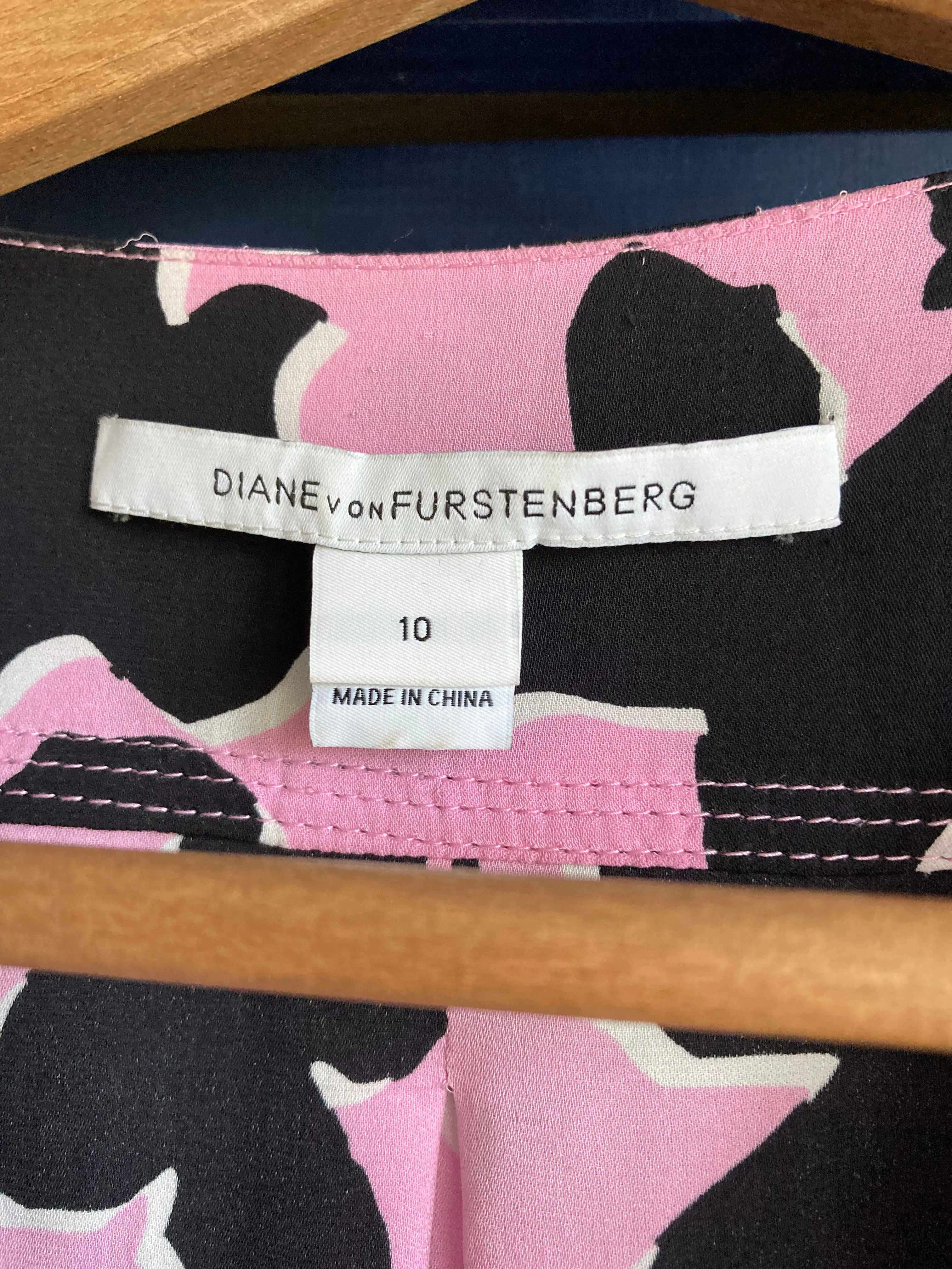 Diane Von Furstenberg Silk Pink and Black Floral Sleeveless Dress UK Size 10