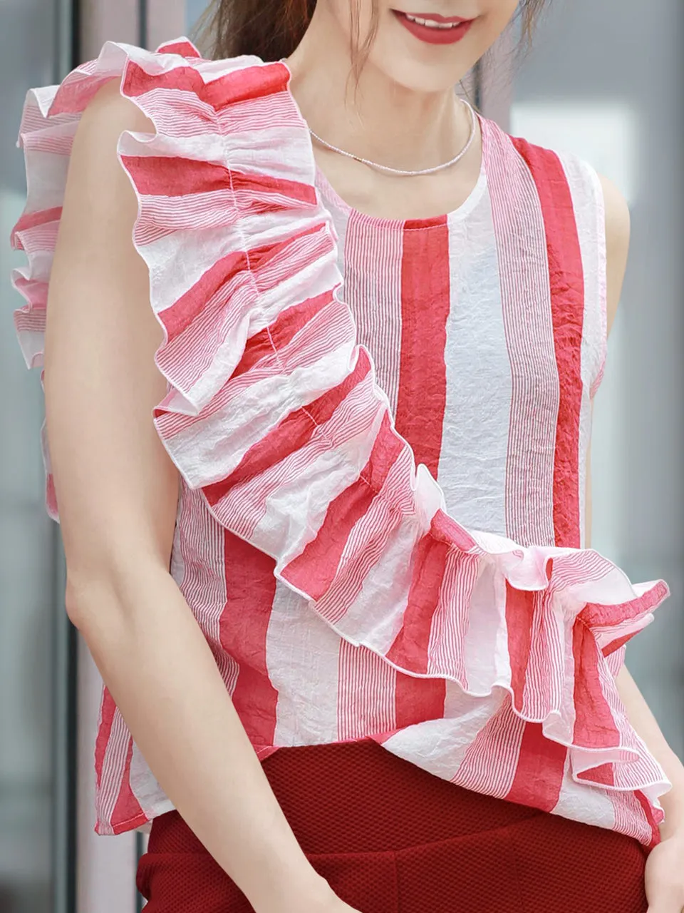 Last Chance! Red Stripe Textured Lightweight Ruffle Sleeveless Top